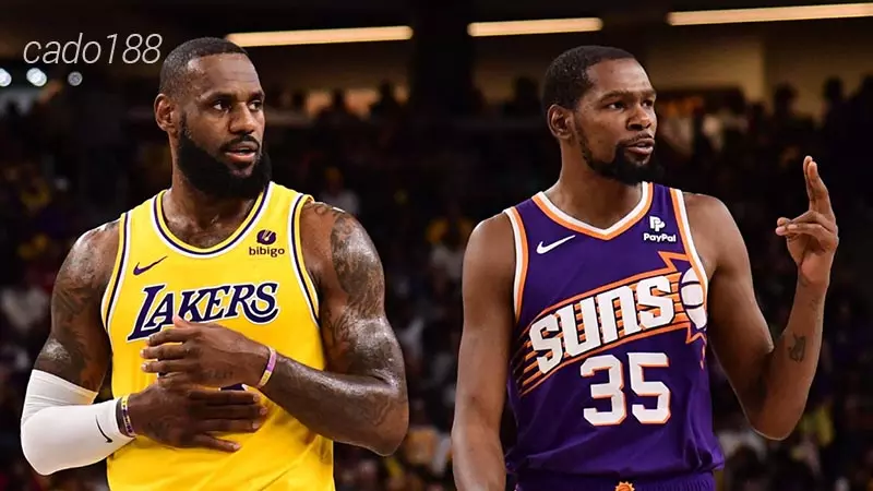 Bradley Beal và Devin Booker lần lượt dính chấn thương khiến Phượng Hoàng bỏ lỡ nhiều trận đấu quan trọng Soi kèo bóng rổ NBA Phoenix Suns vs LA Lakers ngày 11_11