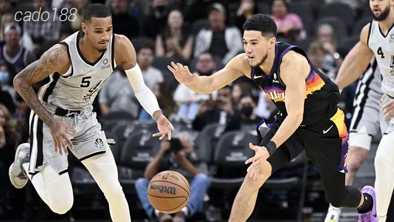 Đoàn quân HLV Gregg Poppovich lội ngược dòng ngoạn mục và hạ gục Phoenix Suns một cách bất ngờ Soi kèo bóng rổ NBA Phoenix Suns vs San Antonio Spurs 3_11