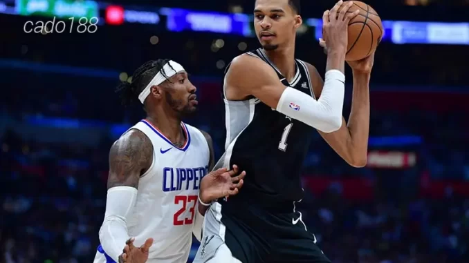 Soi kèo bóng rổ NBA San Antonio Spurs vs LA Clippers 23_11 Soi kèo bóng rổ NBA San Antonio Spurs vs LA Clippers 23_11