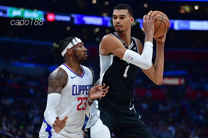 Chấn thương của Devin Vassell có ảnh hưởng quá lớn đến lối chơi của đoàn quân HLV Gregg Poppovich Soi kèo bóng rổ NBA San Antonio Spurs vs LA Clippers 23_11