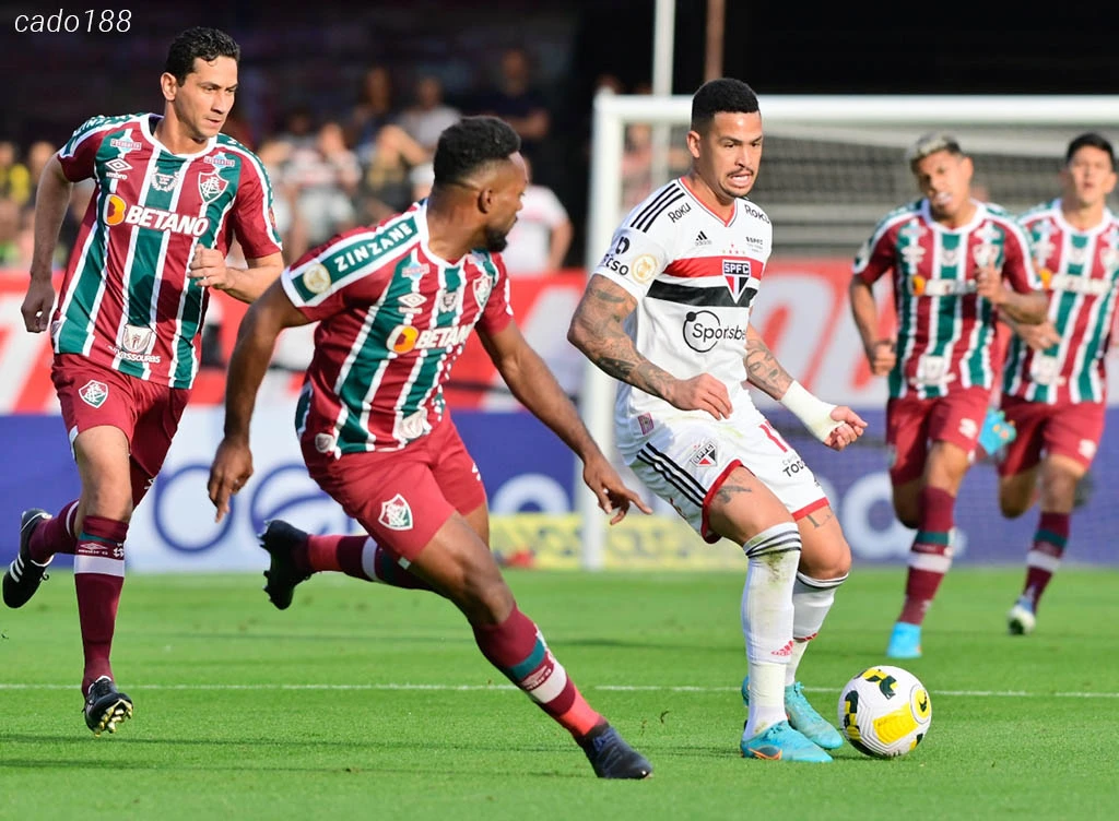 Soi kèo xiên 23/11 Fluminense vs Sao Paulo, Cúp Brazil