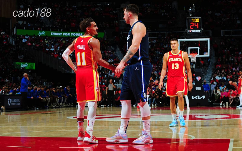 Cả Atlanta Hawks và Dallas Mavericks đều có phong độ rất bất ổn thời gian vừa qua Soi kèo bóng rổ NBA Atlanta Hawks vs Dallas Mavericks 27:1
