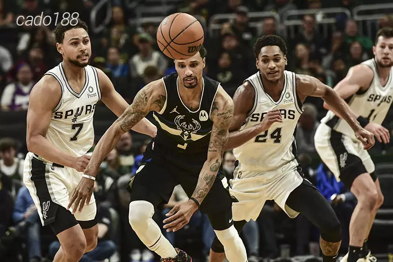 Đây sẽ là một kèo đấu không dễ cho San Antonio Spurs khi đụng độ Milwaukee Bucks ở giai đoạn này Soi kèo bóng rổ San Antonio Spurs vs Milwaukee Bucks 5_1