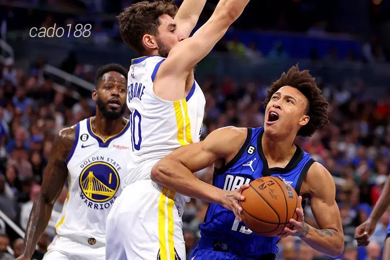 Golden State Warriors đang chìm sâu vào chuỗi phong độ đáng thất vọng kể từ khi Draymond Green dính án phạt Soi kèo bóng rổ Golden State Warriors vs Orlando Magic 3_1