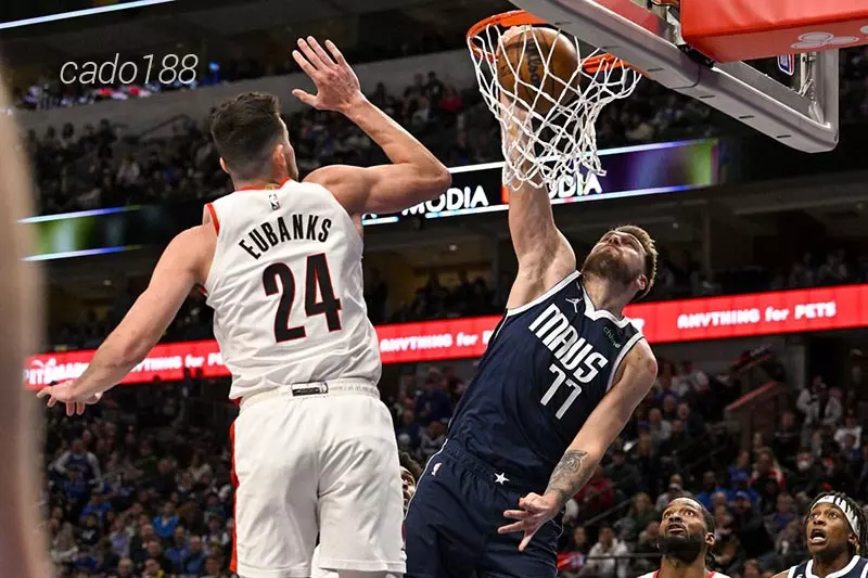 Portland Trail Blazers cũng gặp phải tình trạng tương tự với những chấn thương từ các trụ cột Soi kèo bóng rổ NBA Dallas Mavericks vs PT Blazers ngày 4_1