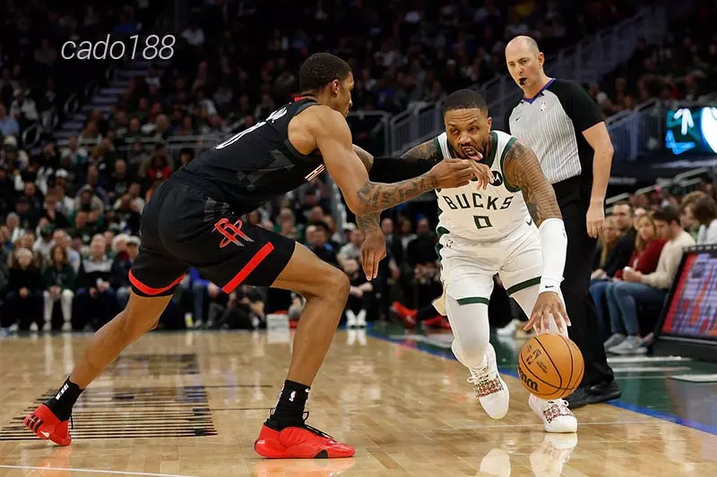 Alperen Sengun càng thi đấu càng cho thấy bóng dáng của một siêu sao tương lai Soi kèo bóng rổ NBA Houston Rockets vs Milwaukee Bucks 7_1