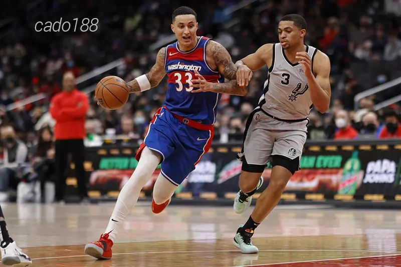 Victor Wembanyama và Devin Vassell tỏa sáng mạnh mẽ trên sân nhà giúp San Antonio Spurs đánh bại đội dẫn đầu BXH miền Tây Soi kèo bóng rổ San Antonio Spurs vs Washington Wizards 30_1