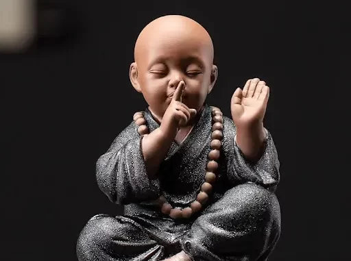 diem-bao-mo-thay-chu-tieu Mơ thấy chú tiểu