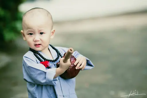 Mơ trò chuyện cùng với chú tiểu là điềm báo gì Nằm mơ thấy trò chuyện cùng với chú tiểu