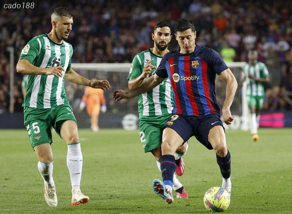 Soi kèo xiên ngày 22/01 Real Betis vs Barcelona, La Liga