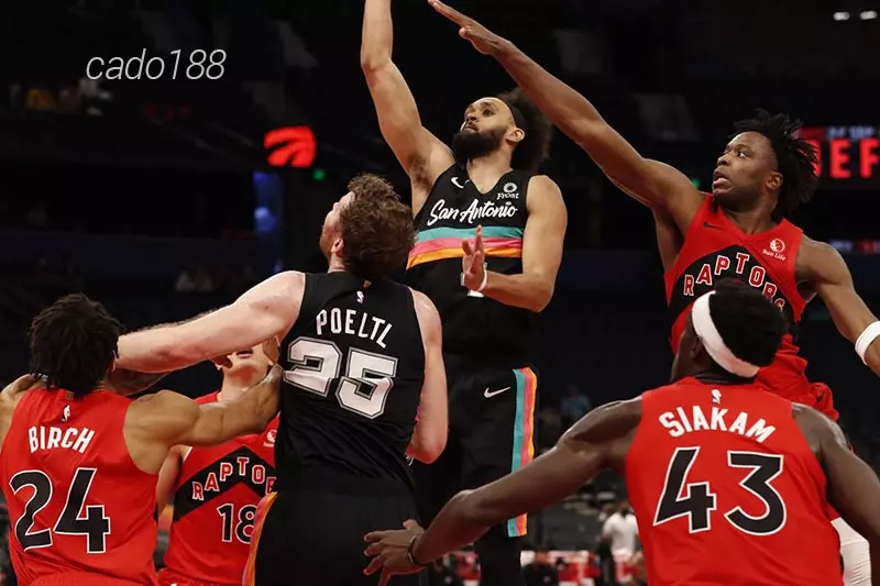 Devin Vassell cùng Victor Wembanyama tiếp tục là hai cái tên nổi bật trên hàng công của đội bóng Soi kèo bóng rổ Toronto Raptors vs San Antonio Spurs 13_2