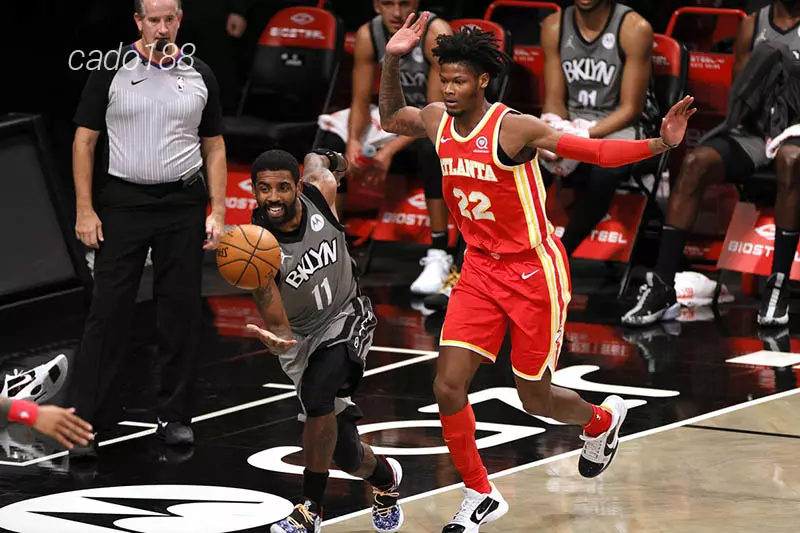 Dennis Schroder tiếp tục có màn trình diễn ấn tượng ở cả hai đầu sàn đấu Soi kèo bóng rổ Atalanta Hawks vs Brooklyn Nets ngày 3_3