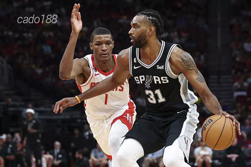 San Antonio Spurs tiếp tục mang đến cho người hâm mộ bất ngờ to lớn trên sân nhà vừa qua Soi kèo bóng rổ Houston Rockets vs San Antonio Spurs 6_3