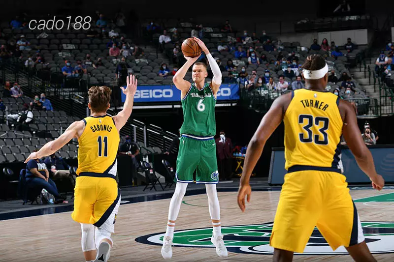 Luka Doncic ghi tên mình vào danh sách kỷ lục có được triple-double trên 30 điểm trong 3 trận liên tiế Soi kèo bóng rổ NBA Dallas Mavericks vs Indiana Pacers 6_3