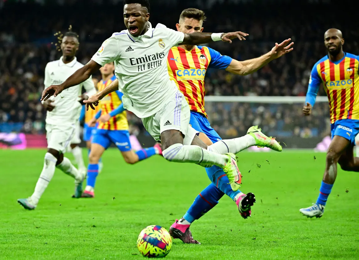 Soi kèo xiên ngày 03/03 Valencia vs Real Madrid, La Liga