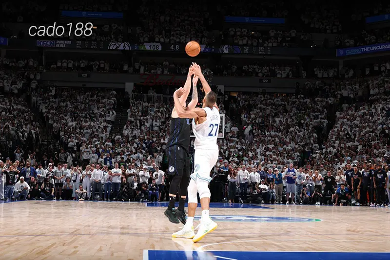 Luka Doncic và đồng đội có được chiến thắng trên sân nhà và vươn lên dẫn trước 3 – 0 Soi kèo NBA Dallas Mavericksvs Minnesota Timberwolves 29_5