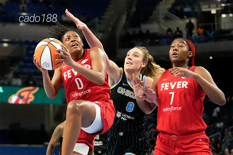 Indiana Fever tiếp tục chứng minh cho sự tiến bộ của đội bóng trong mùa giải năm nay Nhận định bóng rổ WNBA Chicago Sky vs Indiana Fever 24_6