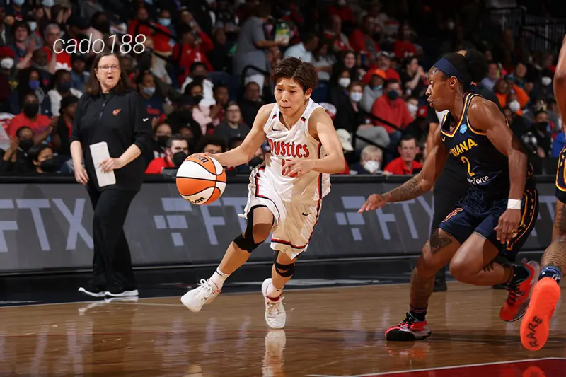 Thật không dễ để đội hình thiếu vắng ngôi sao của Washington Mystics có thể trụ vững trước những siêu sao hàng đầu Soi kèo bóng rổ WNBA Washington Mystics vs Indiana Fever 8_6