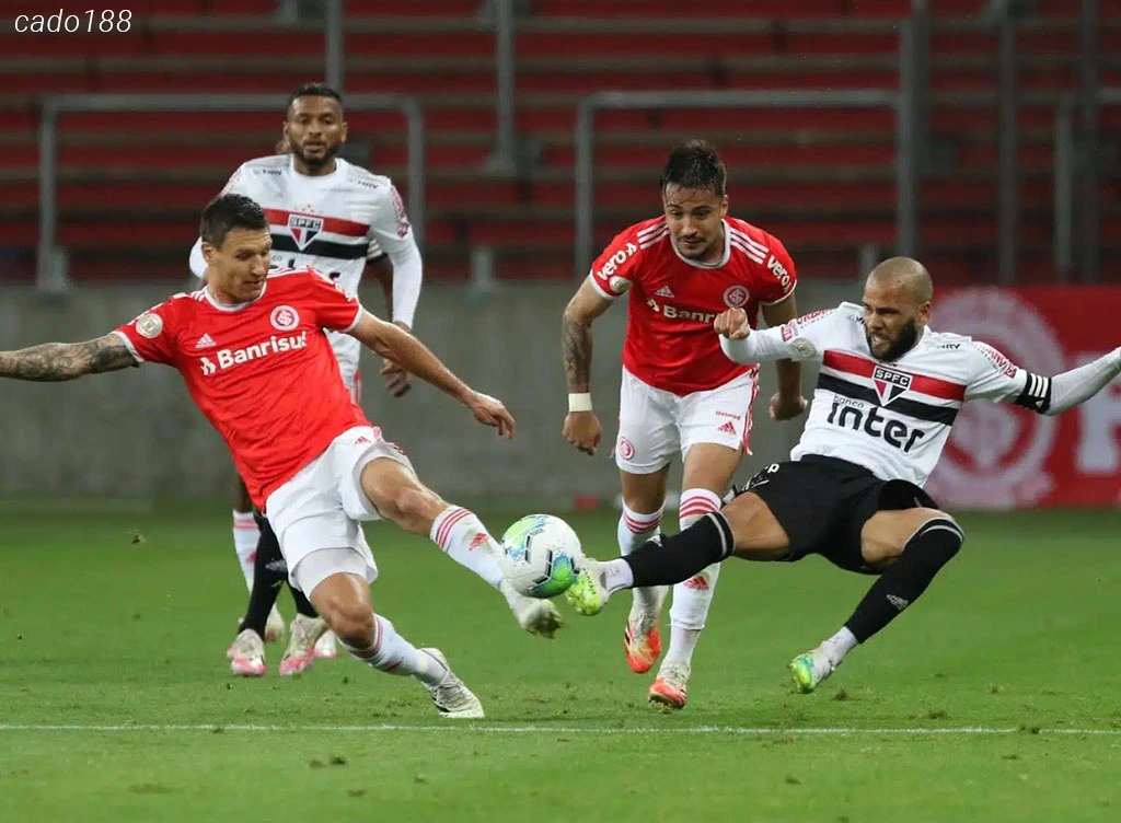 Soi kèo xiên ngày 14/06 Internacional vs Sao Paulo, VĐQG Brazil