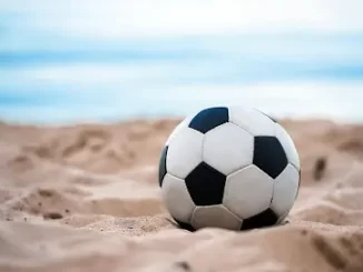 cá cược bóng đá bãi biển