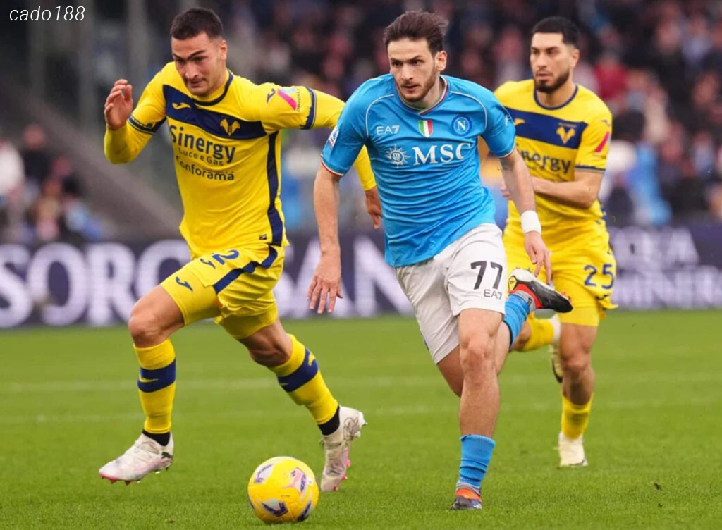 Soi kèo xiên ngày 18/08 Hellas Verona vs Napoli, Serie A