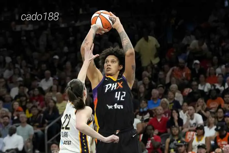Phoenix Mercury liên tiếp nhận về những thất bại áp đảo trong tuần thi đấu gần nhất Nhận định bóng rổ Phoenix Mercury vs Connecticut Sun 14_9