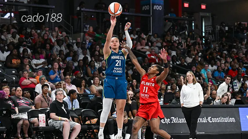 Đoàn quân HLV Cheryl Reeve dần tạo ra một cách biệt lớn so với Connecticut Sun trên BXH Soi kèo bóng rổ WNBA Atlanta Dream vs Minnesota Lynx 11_9