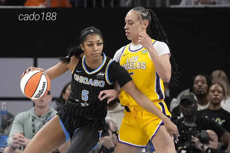 Cả Chicago Sky và Los Angeles Sparks đều có phong độ cực kỳ bết bát giai đoạn gần đây Soi kèo bóng rổ WNBA Chicago Sky vs Los Angeles Sparks 7_9