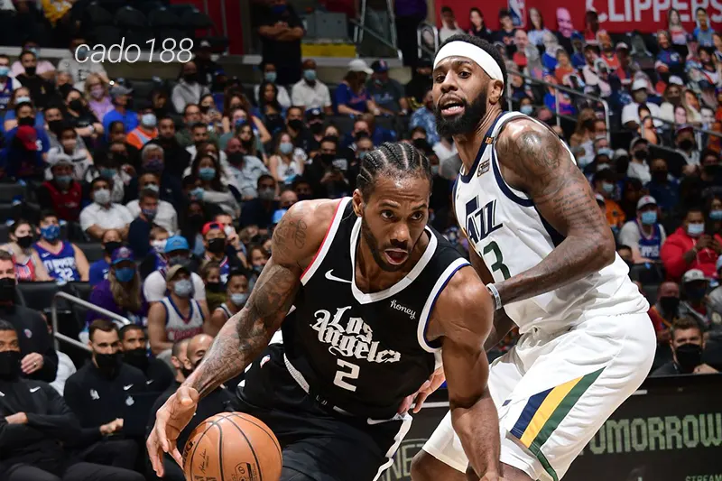 Loạt trận du đấu xa nhà của Utah Jazz kết thúc với 3 trận thua cách biệt trước các đối thủ tại miền Tây Nhận định bóng rổ NBA Utah Jazz vs LA Clippers ngày 14_2