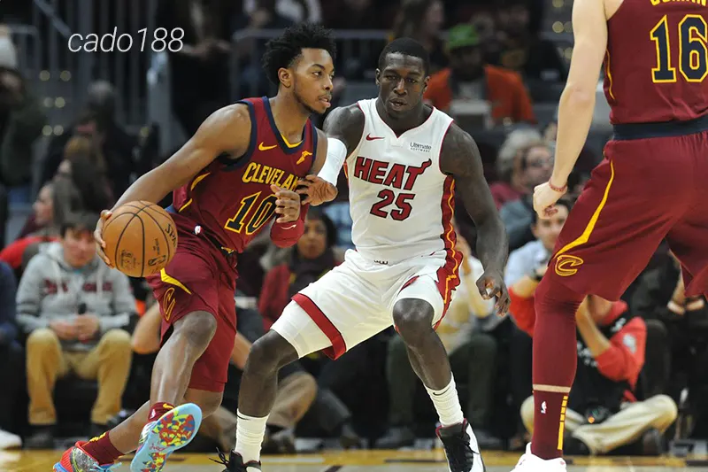 Đoàn quân HLV Kenny Atkinson khẳng định vị thế của đội bóng top đầu và hủy diệt Miami Heat Soi kèo bóng rổ NBA Cleveland Cavaliers vs Miami Heat 24_4