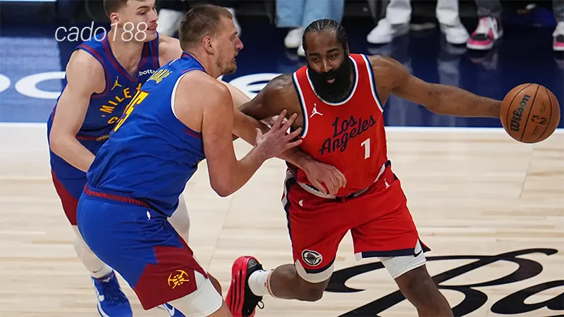 Denver Nuggets vẫn thể hiện được một phong độ áp đảo khi đối đầu LA Clippers trong mùa giải năm nay Soi kèo bóng rổ NBA Denver Nuggets vs LA Clippers ngày 22-4
