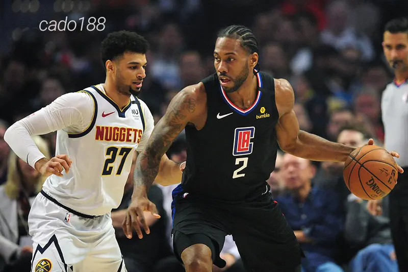 HLV Tyronn Lue sẽ cần nhanh chóng đưa ra được phương án giải quyết cho vòng đấu tiếp theo Soi kèo bóng rổ NBA LA Clippers vs Denver Nuggets ngày 2_5