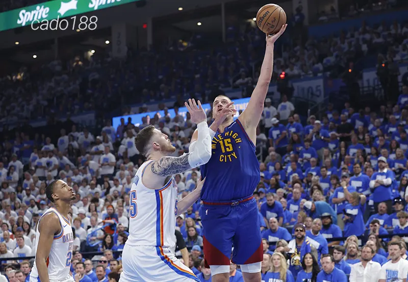 Một trong những trận đấu hay nhất kỳ Playoffs này của Nikola Jokic đã bị bỏ phí Soi kèo bóng rổ NBA Denver Nuggets vs OKC Thunder ngày 16-5